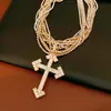 Collar de Cruz Multicapa Incrustado de Diamantes, Cadena para Clavícula de Lujo Ligero Nicho de Gama Alta, Estilo Europeo y Americano, Joyería de Cuello Personalizada y Exagerada al por Mayor