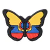 Nuevos accesorios para zapatos con agujeros de cocodrilo Flor de zapato DIY Accesorios para cordones de zapato Hebilla de zapato creativa de dibujos animados Venta al por mayor Transfronterizo Amazon