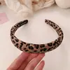 Diadema Retro Coreana con Estampado de Leopardo para Mujeres con Presión Craneal Alta, Nuevo Lavado Facial de Gama Alta y Pasador Versátil para Exteriores
