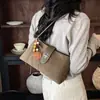 Bolso pequeño de alta gama para mujer 2026 nuevo bolso de moda elegante para mujer estilo coreano texturizado versátil para el trabajo y los desplazamientos bolso de un solo hombro