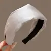 Diadema de estilo coreano, ligera, ancha, de color liso para mujer, que ofrece un look sofisticado y elegante, con un diseño que realza la altura en la coronilla, presentando un estilo retro, chic y moderno