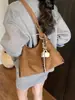 Bolsa Feminina de Axila Alto Padrão Luxo Leve Nicho Versátil para o Dia a Dia Outono/Inverno Estilo Retro Melanístico Bolsa Tote de Ombro Único