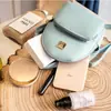 Bolso pequeño de hombro fresco para mujer, moda coreana, color sólido, mochila pequeña, logo cuadrado, bandolera, PU pequeño de comercio exterior, Guangzhou al por mayor