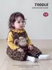Conjunto de invierno de moda con estampado de leopardo para niñas, suéter con cuello de volantes para bebé y conjunto de dos piezas de overol de dibujos animados, ropa de invierno elegante