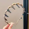 Diadema Integrada con Cinta Floral para Peinado de Mujeres 2026 Nuevo Clip para Cabello de Calavera Superior Trenza Retorcida Accesorios para el Cabello