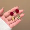 Pendientes rojos de Año Nuevo para mujer, otoño e invierno, con lazo, con clip para las orejas, nuevos pendientes de perla de Año Nuevo 2024