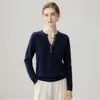 Estilo Minimalista de Lujo Ligero Otoño/Invierno Nueva Moda Cachemir Cuello V Amplio Botones Tejido Suéter Base Delgado para Mujer