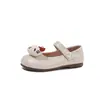 Zapatos Mary Jane Dulces y de Moda para Niños Colección Otoño 2026 Zapatos de Cuero de Color Sólido de Dibujos Animados para Niñas Pequeñas Zapatos Casuales Cómodos