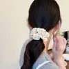 Goma para el pelo plisada floral dulce de alta gama para coleta, moño o diadema para mujer