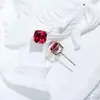 Pendientes Rosas de Corte Rosa de Ocho Lados de Lujo Ligero de Alta Gama Milenio Pendientes de Moda Cuadrados de Princesa de Corindón Rojo Exquisitos
