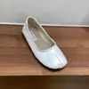 Mocassins Flats Confortáveis com Solado Macio para Mulheres, Novo Estilo 2026, Sapatos Slip-On Versáteis