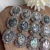 Pulsera de accesorios con colgante de caja de zorro de nueve colas de concha negra natural