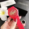 Caramelo de Pescado Colorido Silicona Reloj Moda Coreana Grande para Mujer Reloj Deportivo de Moda