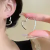 Pendientes de Mariposa con Perla de Circonita de Aguja Plateada, Pendientes de Botón de Lujo Ligero, Temperamento de Gama Alta, Moda de Nicho, Pendientes Versátiles, Venta al por Mayor para Mujeres