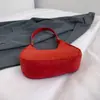 Bolso de Hombro Acogedor de Fieltro en Forma de Luna Creciente - Bolso Pequeño con Textura Acolchada para el Viaje Diario