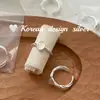 Diseño de Nicho Coreano Joyería de Plata Plata de Ley S925 Anillo Retorcido de Calcedonia Blanca Ovalado Simple y de Alta Gama Elegante