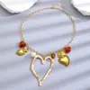 Collar Retro Personalizado de Aleación de Zinc Transfronterizo con Colgante de Corazón Grande Hueco Exagerado, Cadena Clavicular Artística Retro