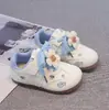 Zapatos para Niña Otoño Nuevo Estilo Zapatos Deportivos para Niños Superficie de Cuero para Niña Zapatos de Entrenamiento Alemanes Versátiles Antideslizantes para Correr Zapatos Blancos
