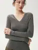 Máquina lavável! Suéter feminino de tricô fino Yangzi 100% lã, gola V slim-fit, blusa base de tricô fina sem costura