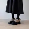 Versão em Pele de Ovelha ~ Novos Sapatos Peludos de Bico Profundo com Solado Grosso Estilo Francês Outono e Inverno para Mulheres Mocassins de Salto Grosso Estilo Britânico
