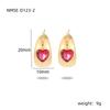 Aretes retro europeos y americanos de oro de 18 quilates con corazón de circonita de acero inoxidable para mujer, moda versátil, galvanoplastia al vacío, aretes de acero de titanio en forma de C