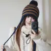 Chapéu de Tricô com Orelhas Pompons Listras Contrastantes Amarração Turbante Feminino Outono/Inverno 2026 Quente Borda Enrolada
