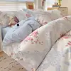 Juego de Cuatro Piezas de Cama de Algodón Amigable con la Piel, Sábanas y Funda de Edredón, Juego de Tres Piezas para Dormitorio de Estudiantes, Transmisión en Vivo de Douyin, Entrega Mayorista Transfronteriza