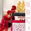 Decoração de Quarto de Casamento Flores Artificiais de Cabeceira Enfeites Palavras Felizes Vermelhas Decoração Romântica para Quarto de Casamento Lanterna Conjunto de Casamento