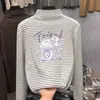 Camisa de Base Grossa com Listras de Veludo Alemão e Gola Meia Alta para Meninas Outono e Inverno Roupa Infantil para Meninas de Meia-Idade e Mais Velhas