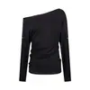 Camisa básica lisa de color sólido estilo coreano UNBDNS para mujer, nueva camiseta de manga larga con mangas abotonadas y un elegante diseño de un solo hombro