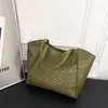 Bolso tote casual de gran capacidad para debajo del brazo para mujer, nueva moda, textura simple, patrón tejido, bolso de hombro para ir al trabajo