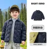 [Coleção Liquidação] Calças de Fleece Estilo Europeu para Meninos, Moletons Infantis, Jaquetas de Algodão para Crianças Pequenas, Roupas de Inverno para Bebês, Roupas de Fora