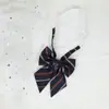 Corbata de moño para hombre Corbata de moño para mujer Floral Versátil JK Uniforme japonés Sin banda elástica Material escolar Jardín de infantes Rayado Estilo Campus