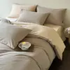 Juego de cuatro piezas de algodón puro cepillado de color liso, estilo simple de lujo engrosado para otoño e invierno, funda de edredón de algodón puro, sábana, sábana bajera, ropa de cama