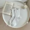 Meias de Cano Médio Khaki Meias Franzidas para Mulheres Verão Finas Tendência Estilo Escolar Japonês Cor Sólida Renda Meias Jk
