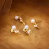 Diseño Original de Nicho, Pendientes de Perla y Cristal Literarios y Exquisitos Hechos a Mano, Pendientes con Sensación de Lujo Suave, Elegante y Accesible