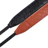Alça de câmera DSLR Z35 para mochileiros, apresentando cores vibrantes, uma alça de ombro confortável de microfibra e uma alça de pescoço de microfibra para câmeras mirrorless