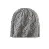 Gorro de Punto Grueso Cálido de Moda Casual para Mujer, Color Sólido, Tejido de Cable, Nuevo Estilo Otoño/Invierno 2026, Cachemira de Alta Gama