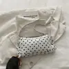 Bolso de mano de gran capacidad moderno y elegante con lunares 2026, portátil, de lujo ligero, tendencia callejera, bolso pequeño cuadrado para mujer para llevar en la axila o al hombro