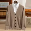 Cardigã de cashmere 2026 outono e inverno novo masculino gola V cor sólida jaqueta, malha fina casual de negócios para meia-idade