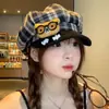 Gorra Octogonal a Cuadros para Mujer, Boina de Dibujos Animados para Otoño e Invierno, Gorra de Artista para Adelgazar el Rostro, Gorra de Pico de Pato Linda, Venta Directa de Fábrica al por Mayor