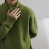 Nova Coleção Outono/Inverno 2026: Suéter de Tricô Gola Alta Meia-Calça Estiloso com Design de Botões, Tendência Coreana, Verde Fruta, Masculino Corte Solto