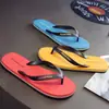 Novas Chinelos Casuais Antiderrapantes Simples para Homens, Verão 2026, para Uso Externo e Praia