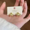 2026 Nuevos Pendientes Galvanizados para Niñas Tachuelas Forma de Estrella Simples Nicho Lujo Ligero Diseño de Estrella de Cinco Puntas Accesorios de Pendientes de Estrella para Mujeres