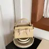 Bolso de mano nuevo para mujer 2026, bolso tote pequeño, versátil para el trabajo, con un diseño de lazo de alta gama, retro, estilo coreano