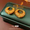 Pendientes Redondos Huecos Chapados en Oro Real de 18 Quilates Pendientes Versátiles Pesados de Moda Europeos y Americanos Pendientes de Nicho de Gama Alta para Mujeres