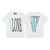 Camiseta de Algodão com Manga Curta para Casal da Marca Americana de Moda de Nicho Vlone Fog com Mosaico de Letras 'Friends'
