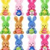 Conejo de Pascua Transfronterizo Sosteniendo Huevos Juguete de Peluche para Niños Colgante Accesorios de Dibujos Animados Fabricante de Muñecas Venta al por Mayor