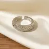Anillo de Venta Caliente Europeo y Americano Transfronterizo con Apertura Circular, Circonita Microincrustada, Aspecto Elegante y de Alta Gama, Anillo Ajustable y Versátil para el Dedo Índice
