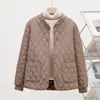 Nova Jaqueta Feminina Pequena Acolchoada de Algodão, Jaqueta Leve Acolchoada de Algodão, Estilo Curto Casual Solto, Jaqueta Pequena Acolchoada Aromática, Roupa para Mãe